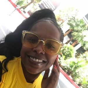 Meet your Posher, Kimmie